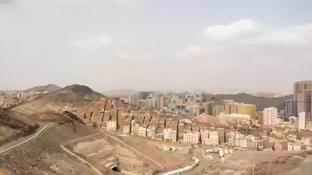 مستحقاتك الآن بين يديك | خطوات التقديم الإلكتروني على تعويض هدد مكة 1447